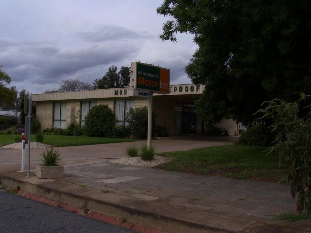 Mount Wycheproof Motor Inn Exterior photo